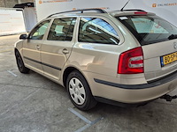Personenauto, skoda, 2.0 fsi ambiente, 2006 - afbeelding 37 van  39