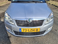 Personenauto, skoda, fabia, 2010 - afbeelding 2 van  45