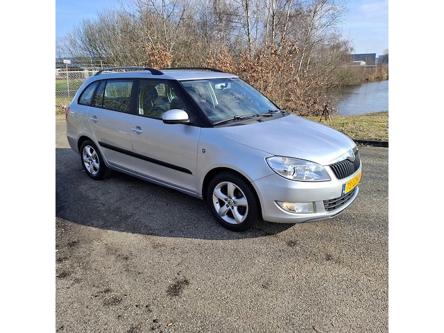 Personenauto, skoda, fabia, 2010 - afbeelding 34 van  45