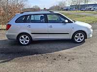Personenauto, skoda, fabia, 2010 - afbeelding 41 van  45