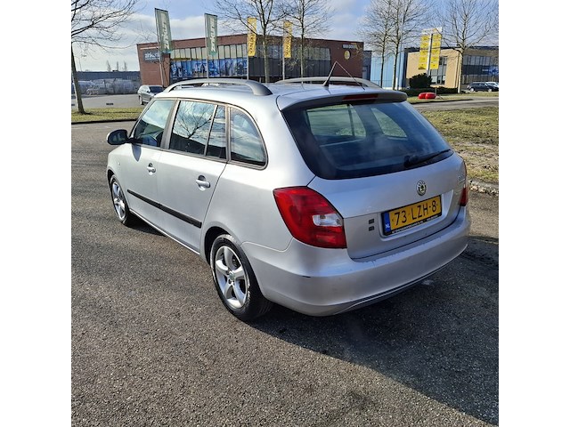 Personenauto, skoda, fabia, 2010 - afbeelding 44 van  45