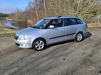 Personenauto, skoda, fabia, 2010 - afbeelding 1 van  45