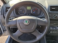 Personenauto, skoda, fabia, 2010 - afbeelding 26 van  45