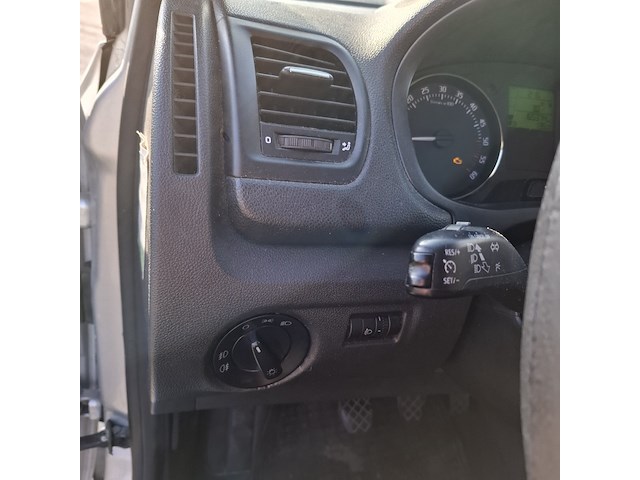 Personenauto, skoda, fabia, 2010 - afbeelding 28 van  45