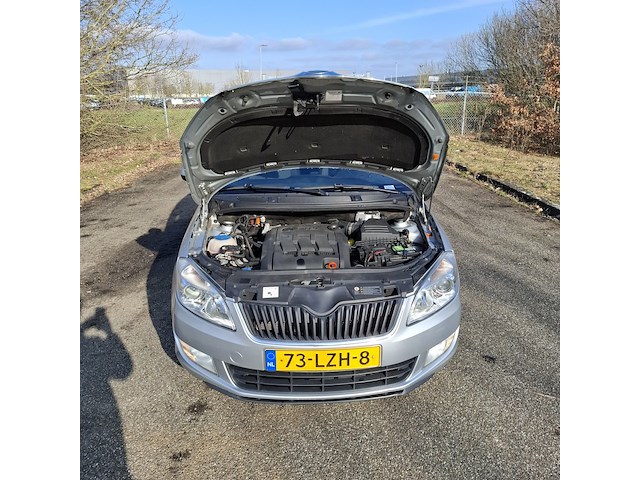 Personenauto, skoda, fabia, 2010 - afbeelding 33 van  45