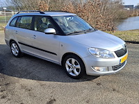 Personenauto, skoda, fabia, 2010 - afbeelding 34 van  45