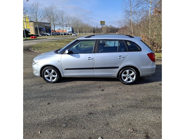 Personenauto, skoda, fabia, 2010 - afbeelding 45 van  45