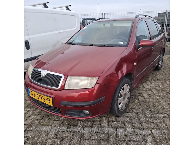 Personenauto, skoda, fabia combi 1.4-16v, 2006 - afbeelding 2 van  2