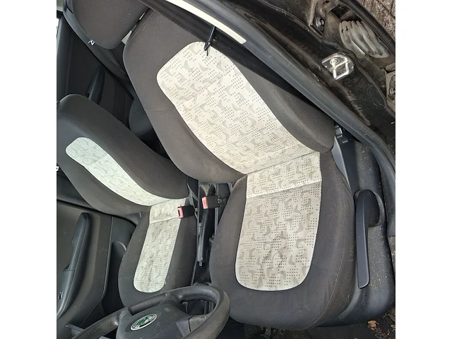 Personenauto, skoda, fabia combi, 1.4-16v comfort, 2004 - afbeelding 18 van  22