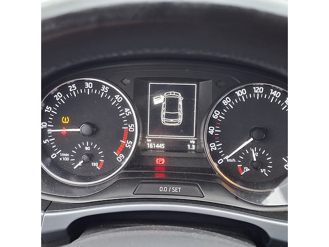 Personenauto, skoda, fabia - afbeelding 27 van  46