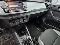 Personenauto, skoda, fabia - afbeelding 32 van  46