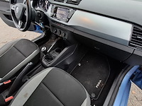 Personenauto, skoda, fabia - afbeelding 41 van  46