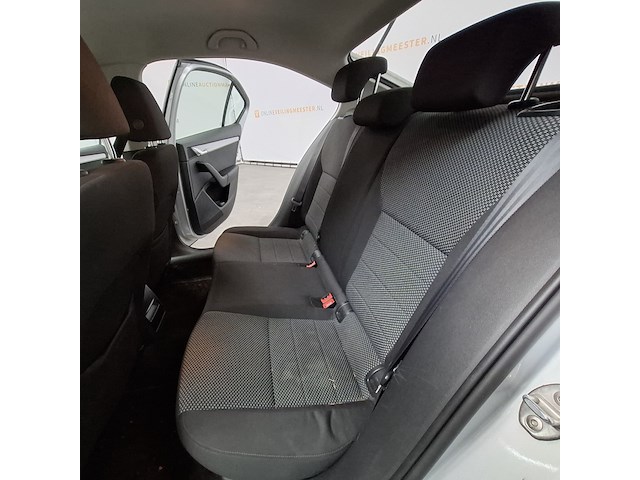 Personenauto, skoda, octavia 1.6tdi - afbeelding 25 van  54