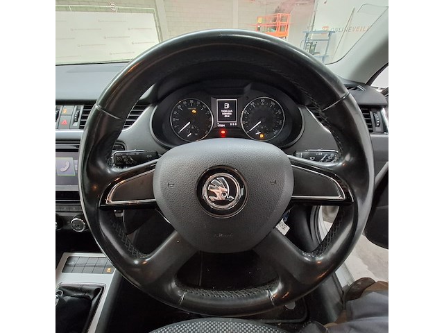 Personenauto, skoda, octavia 1.6tdi - afbeelding 39 van  54