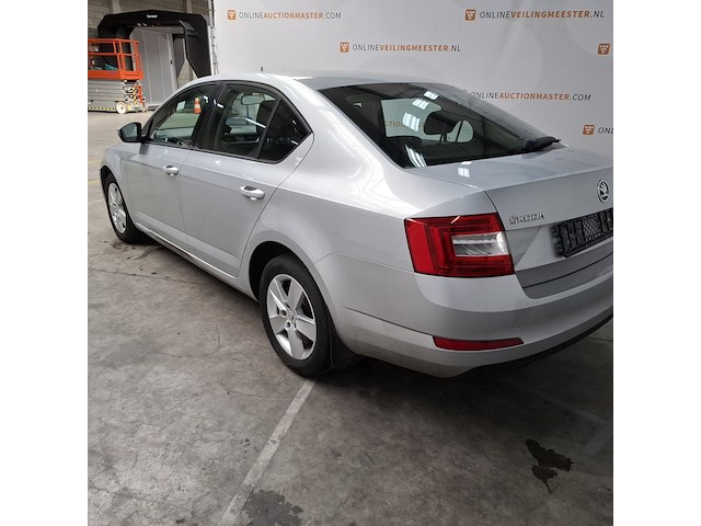 Personenauto, skoda, octavia 1.6tdi - afbeelding 52 van  54