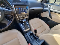 Personenauto, skoda, octavia combi, 1.4 tsi elegance business line, 2009 - afbeelding 29 van  42