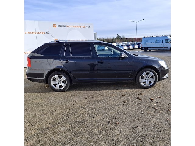 Personenauto, skoda, octavia combi, 1.4 tsi elegance business line, 2009 - afbeelding 34 van  42