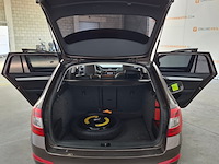 Personenauto, skoda, octavia combi, 1.6 tdi greenline businessline, 2014 - afbeelding 44 van  81