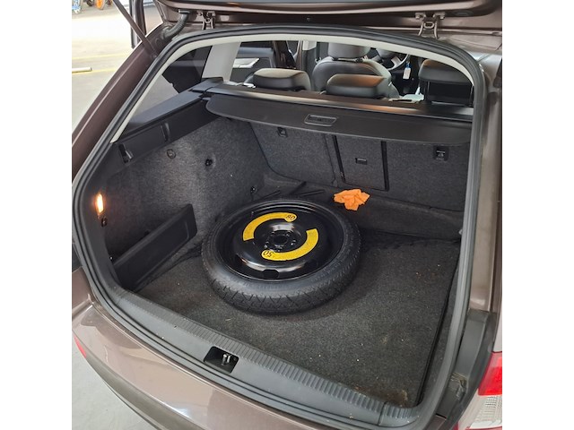 Personenauto, skoda, octavia combi, 1.6 tdi greenline businessline, 2014 - afbeelding 46 van  81