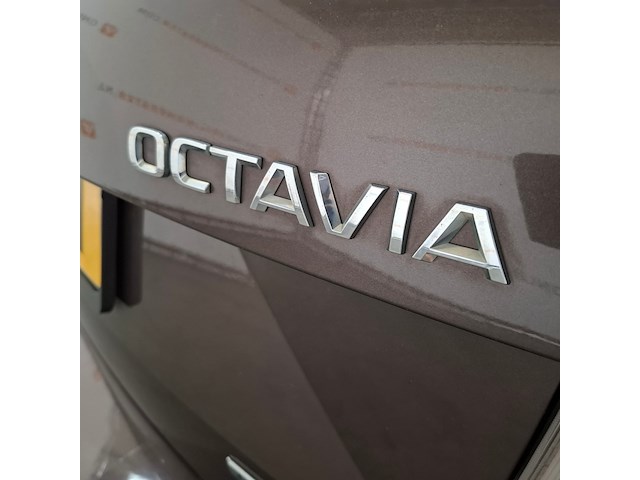 Personenauto, skoda, octavia combi, 1.6 tdi greenline businessline, 2014 - afbeelding 74 van  81