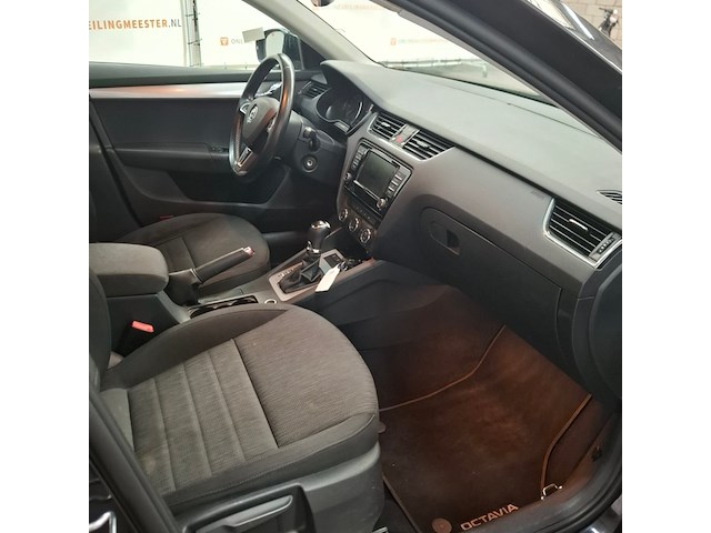 Personenauto, skoda, octavia combi 2.0 tdi greentec, 2015 - afbeelding 14 van  22