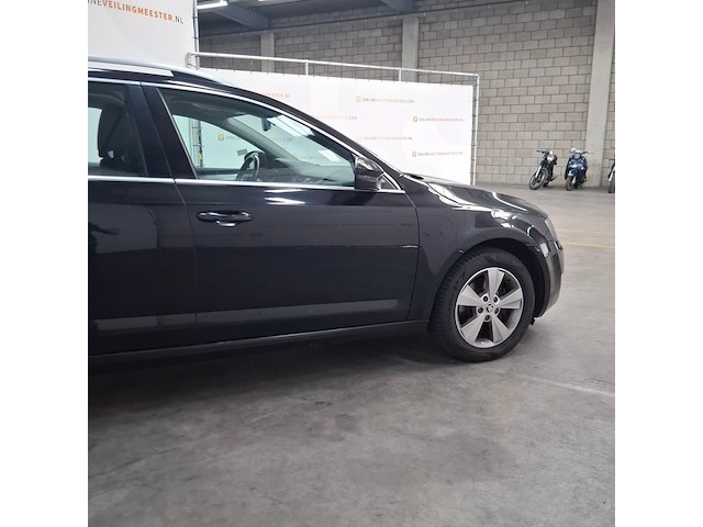 Personenauto, skoda, octavia combi 2.0 tdi greentec, 2015 - afbeelding 17 van  22