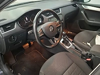 Personenauto, skoda, octavia combi 2.0 tdi greentec, 2015 - afbeelding 8 van  22