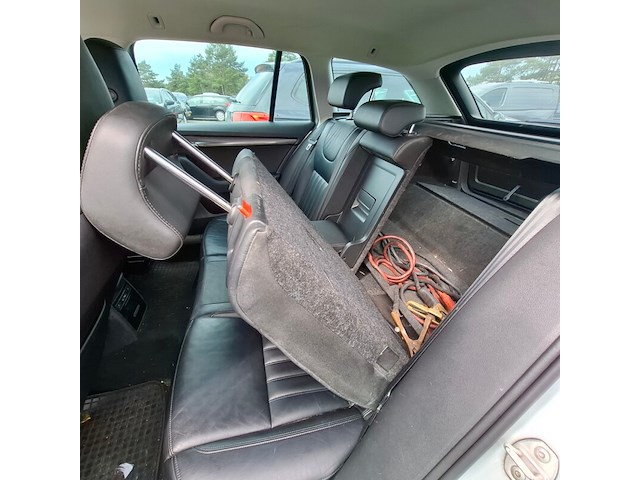 Personenauto, skoda, octavia combi, 2.0 tdi greentech style, 2019 - afbeelding 2 van  13