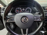 Personenauto, skoda, superb 1.6 tdi, 2017 - afbeelding 36 van  83