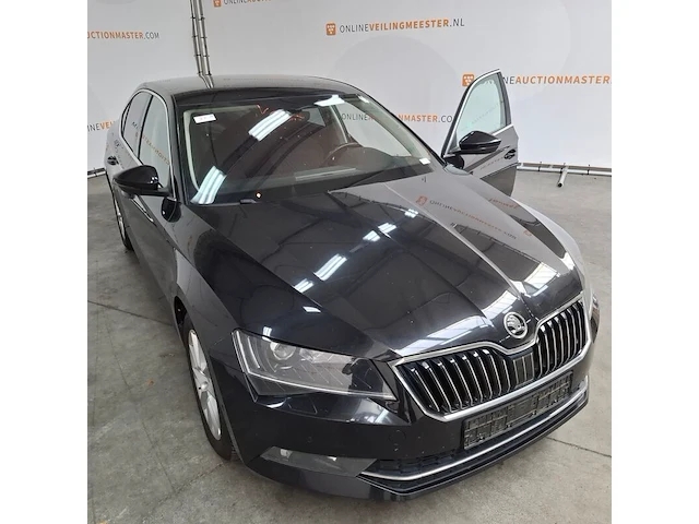 Personenauto, skoda, superb 1.6 tdi, 2017 - afbeelding 81 van  83