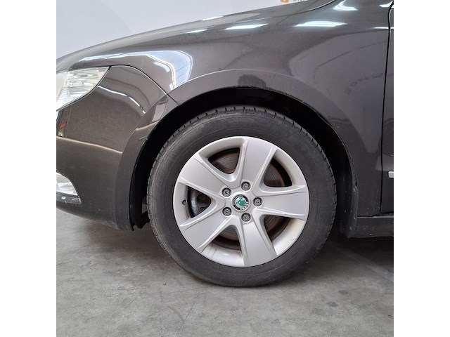Personenauto, skoda, superb, 1.8 tsi ambition business line, 2011 - afbeelding 25 van  25