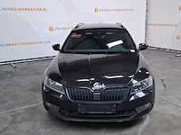 Personenauto, skoda, superb 2.0 dsg 200kw 4x4, 2019 - afbeelding 12 van  27