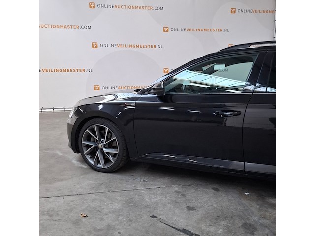 Personenauto, skoda, superb 2.0 dsg 200kw 4x4, 2019 - afbeelding 27 van  27