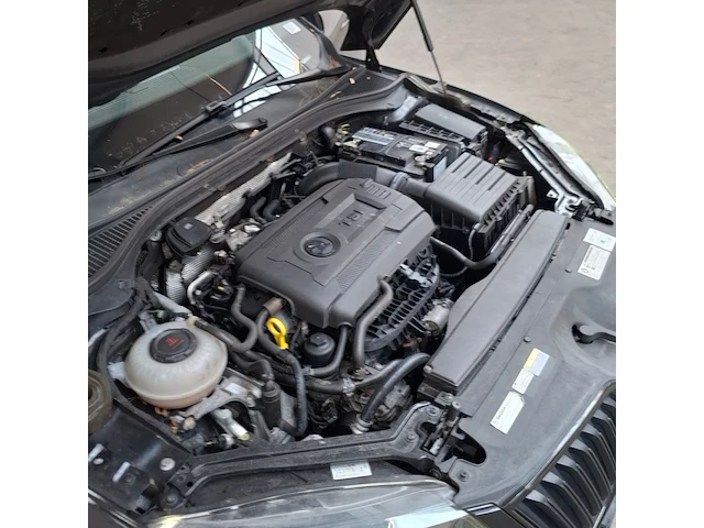 Personenauto, skoda, superb 2.0 dsg 200kw 4x4, 2019 - afbeelding 19 van  27