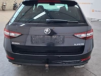 Personenauto, skoda, superb 2.0 dsg 200kw 4x4, 2019 - afbeelding 24 van  27