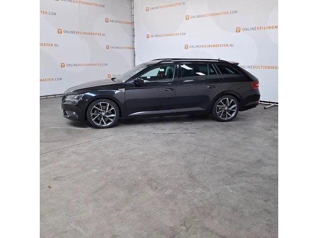 Personenauto, skoda, superb 2.0 dsg 200kw 4x4, 2019 - afbeelding 25 van  27