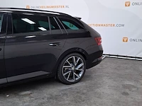 Personenauto, skoda, superb 2.0 dsg 200kw 4x4, 2019 - afbeelding 26 van  27