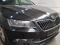 Personenauto, skoda, superb, 2016 - afbeelding 11 van  70