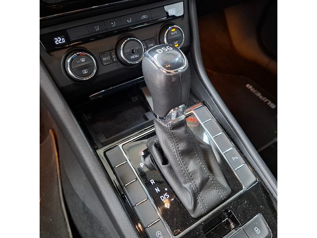 Personenauto, skoda, superb, 2016 - afbeelding 33 van  70