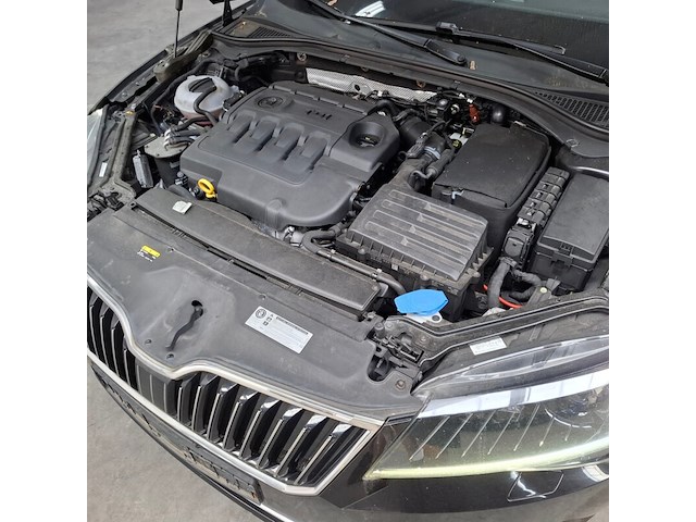 Personenauto, skoda, superb, 2016 - afbeelding 54 van  70