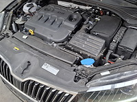 Personenauto, skoda, superb, 2016 - afbeelding 54 van  70