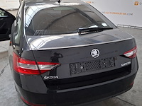 Personenauto, skoda, superb, 2016 - afbeelding 63 van  70