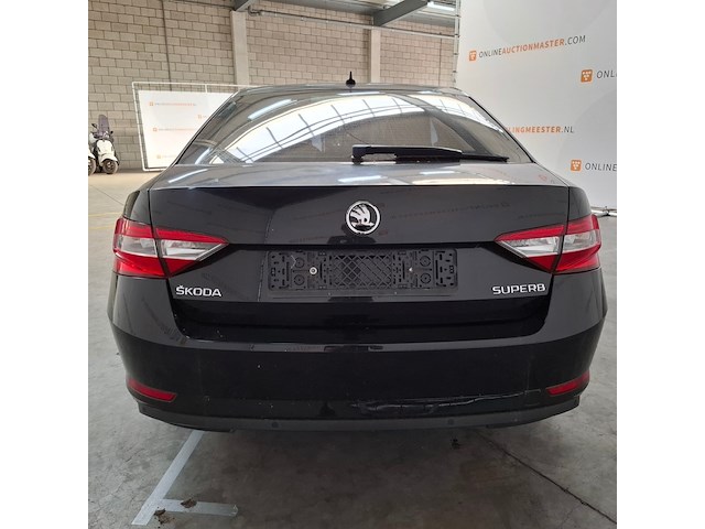 Personenauto, skoda, superb, 2016 - afbeelding 69 van  70