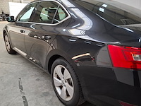 Personenauto, skoda, superb, 2016 - afbeelding 70 van  70