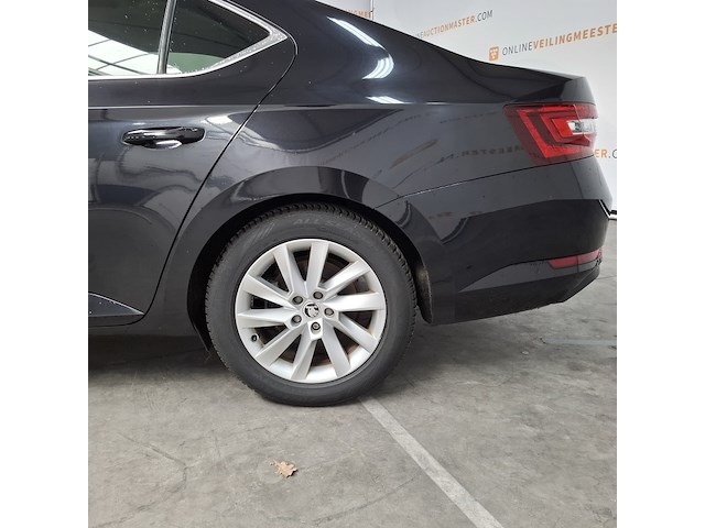 Personenauto, skoda, superb, 2017 - afbeelding 3 van  53