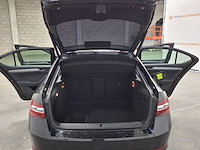 Personenauto, skoda, superb, 2017 - afbeelding 25 van  53
