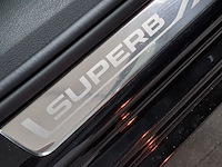 Personenauto, skoda, superb, 2017 - afbeelding 31 van  53