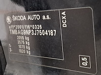 Personenauto, skoda, superb, 2017 - afbeelding 32 van  53