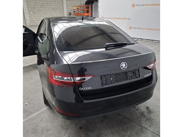 Personenauto, skoda, superb, 2017 - afbeelding 44 van  53