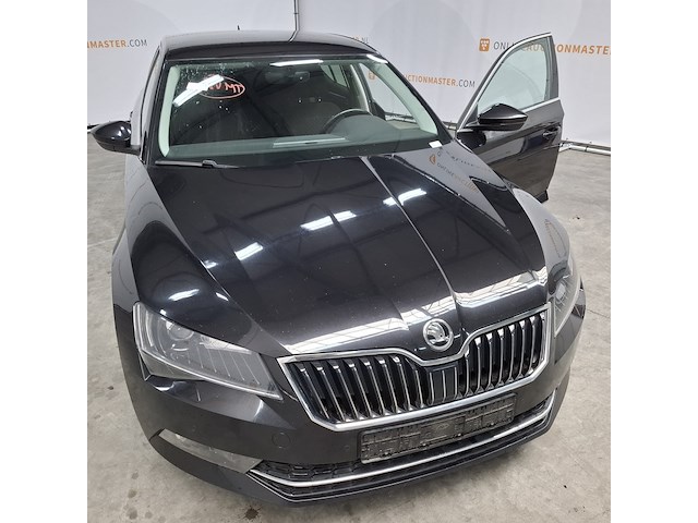 Personenauto, skoda, superb, 2017 - afbeelding 48 van  53